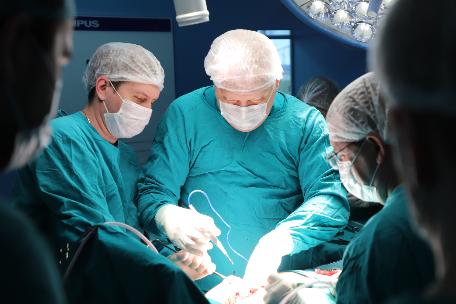 В СОКБ имени В.Д. Середавина прошли уникальные мастер-классы по торакальной хирургии