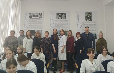 Специалисты СОКБ приняли участие в Дне карьеры в Новокуйбышевске 